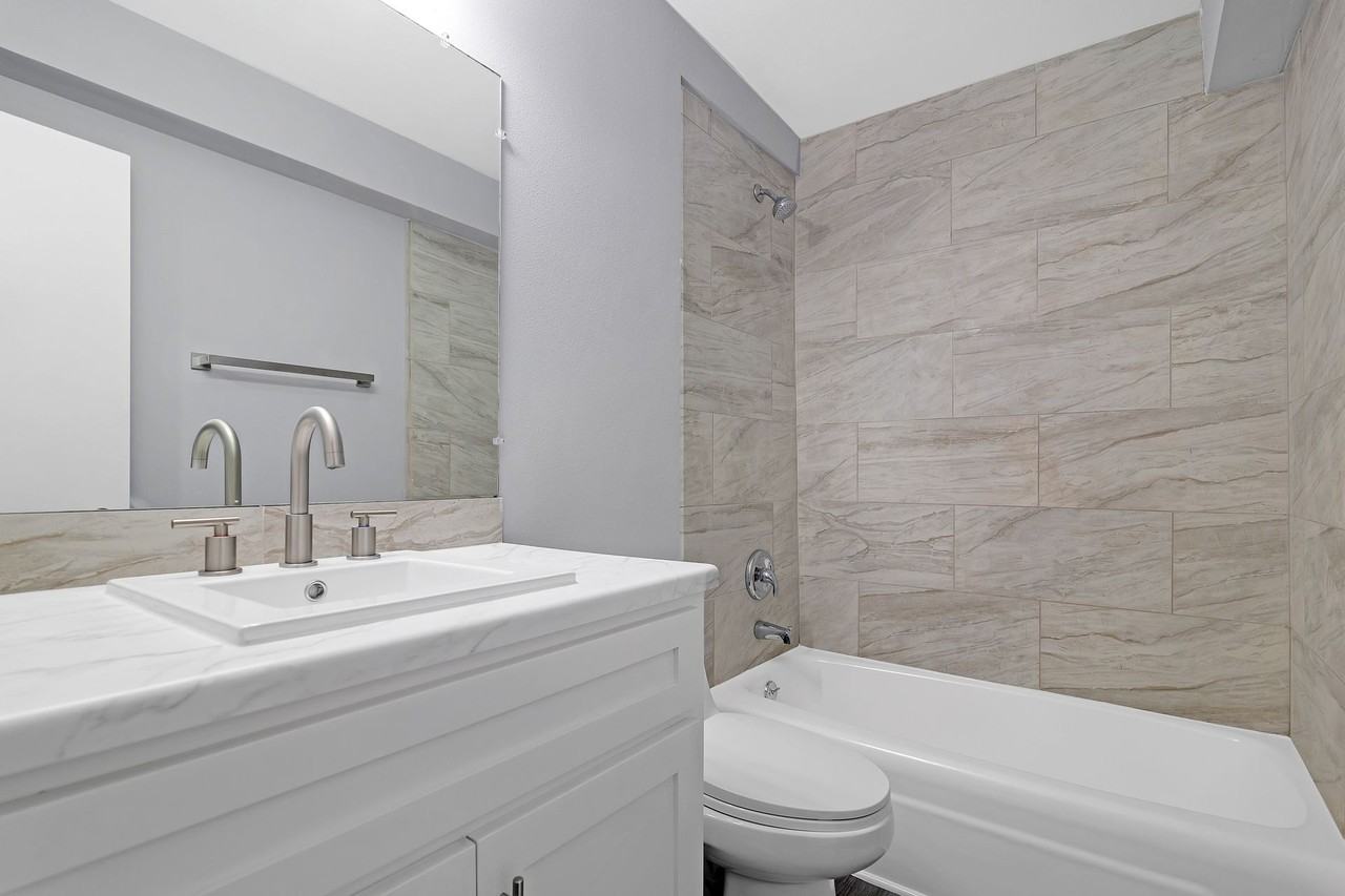 Midtown Reserve Apartments - Photo 7 of 47
