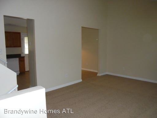 10445 Ivygate Ave - Photo 2 of 14