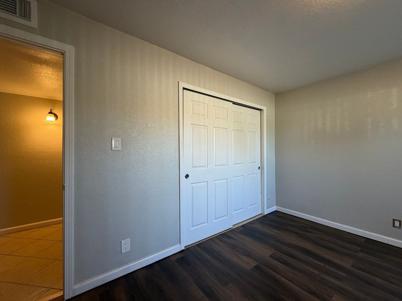 4200 Montgomery Blvd Ne #115 - Photo 6 of 21