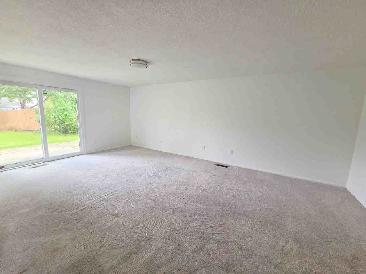 6015 Hinsdale Ln #1 - Photo 2 of 7