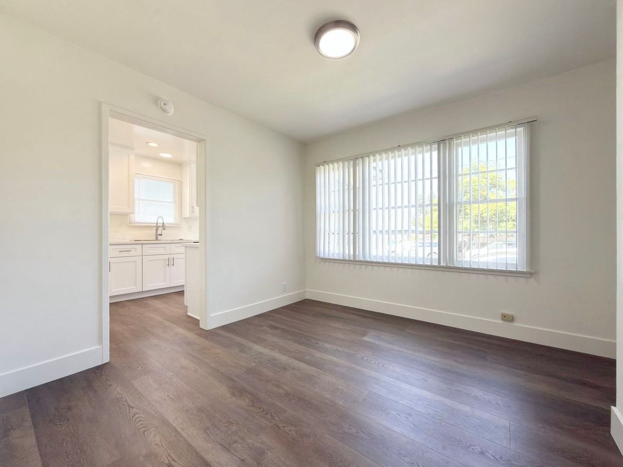 127 E Connecticut Ave - Photo 7 of 21