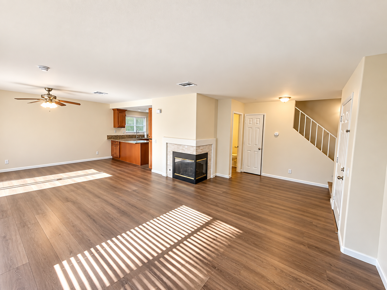2538 Sundial Dr #B - Photo 3 of 19