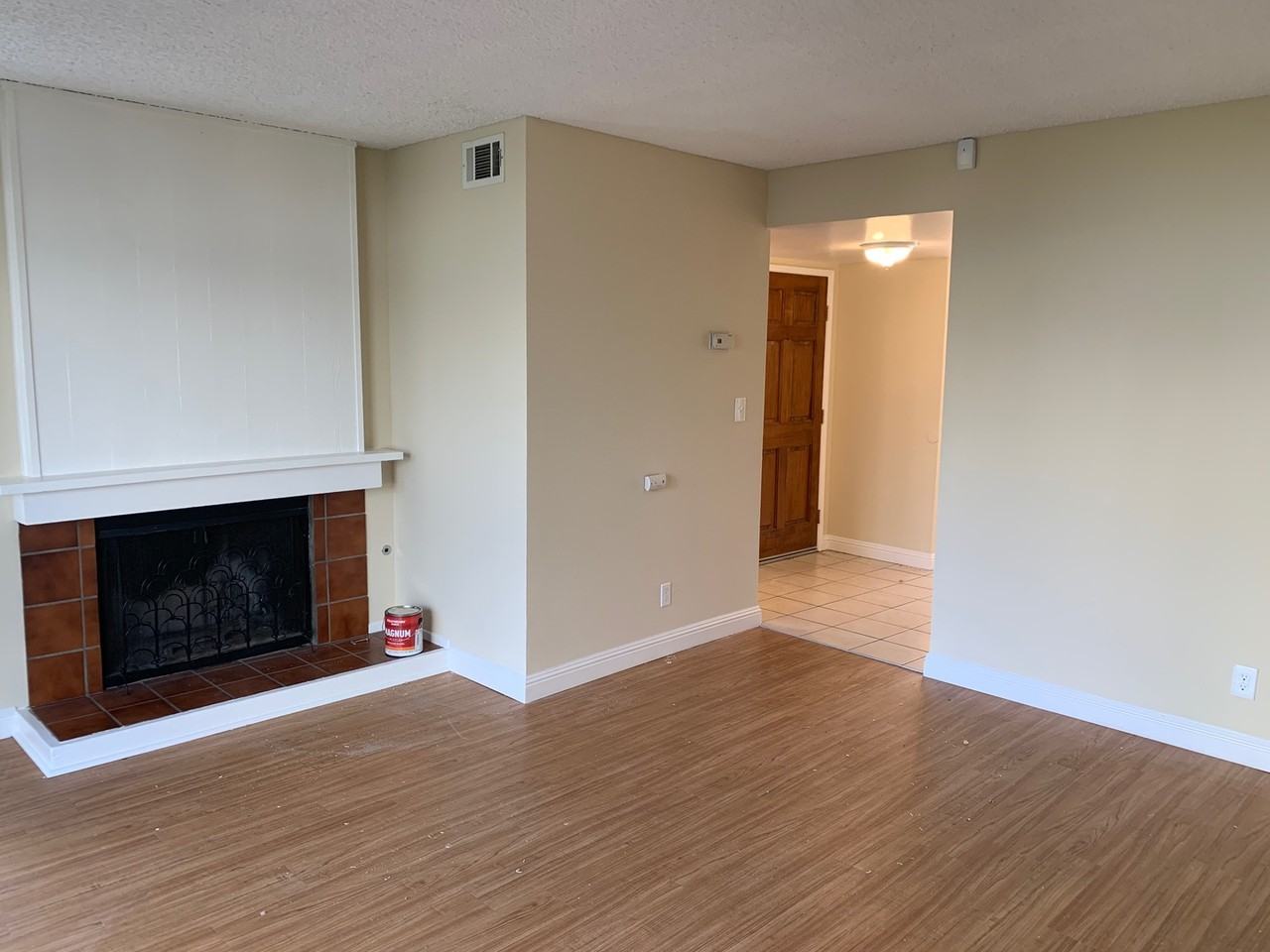8 Madrid Ln - Photo 2 of 23