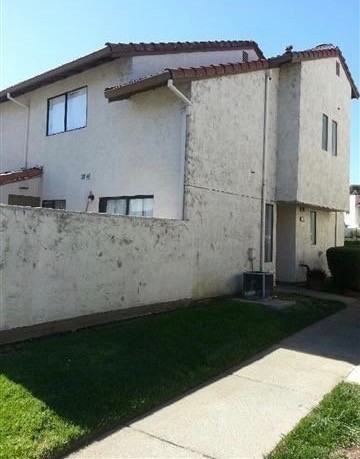 8 Madrid Ln - Photo 5 of 23
