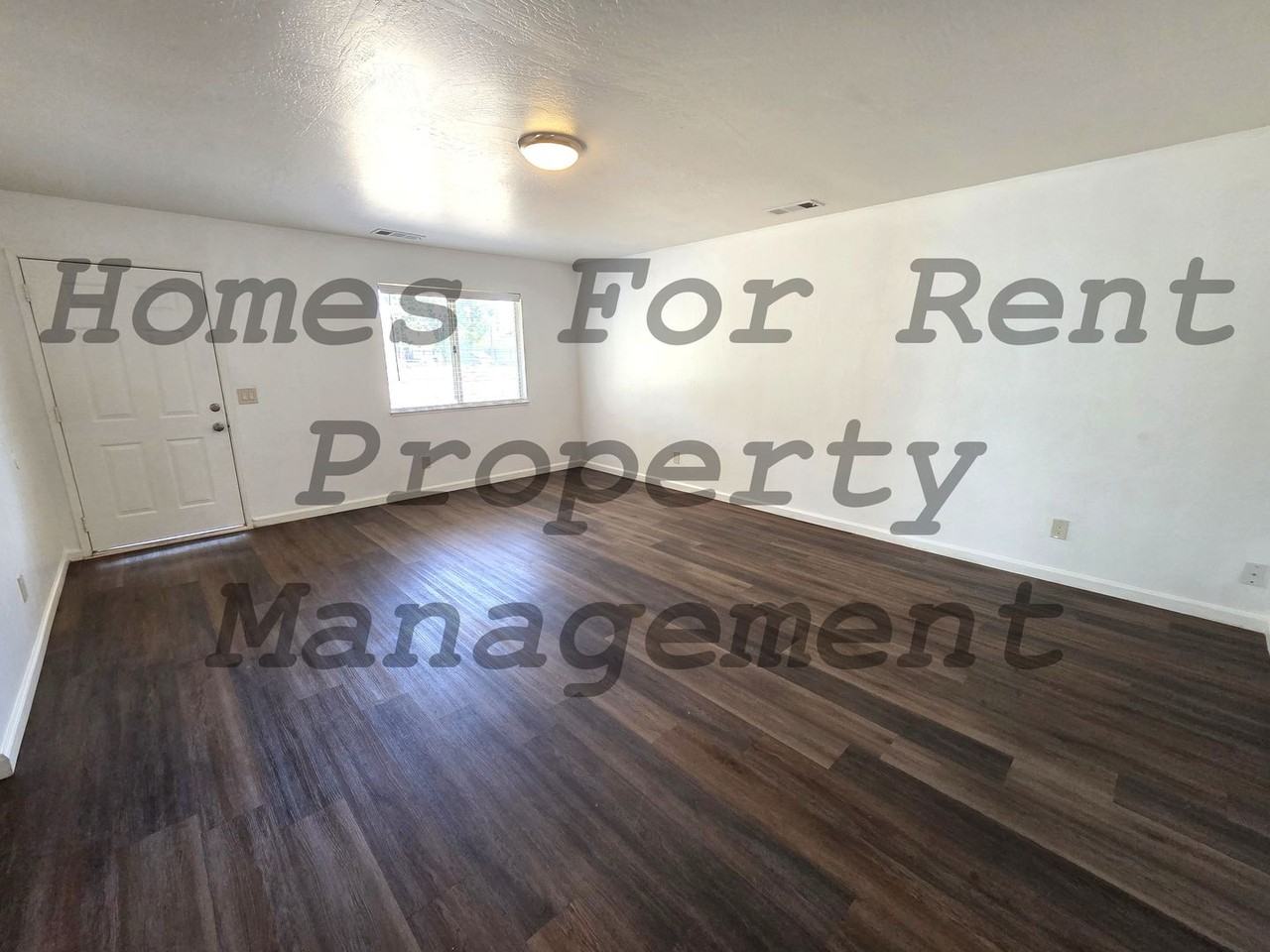 221 Baxley St - Photo 3 of 13