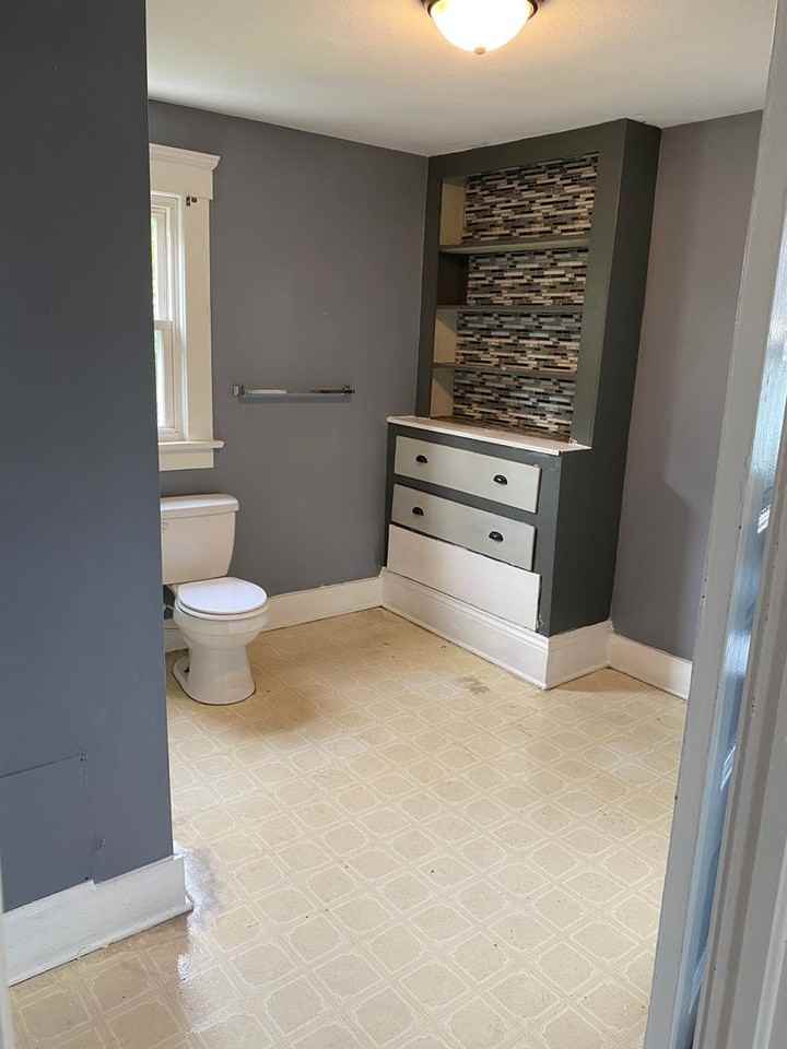 1107 Hoover Pl Nw - Photo 3 of 13