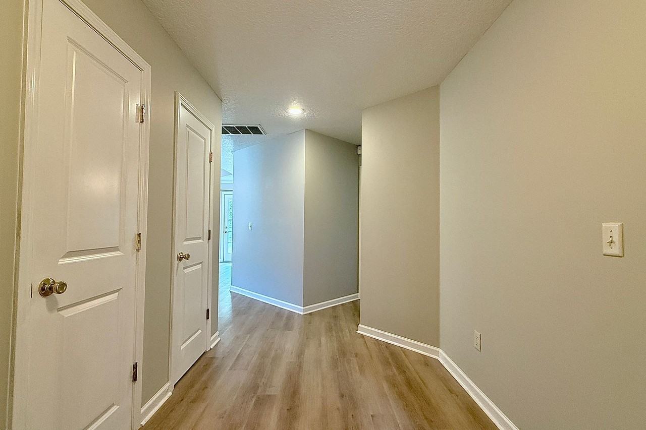 12 Idus Ln - Photo 2 of 35