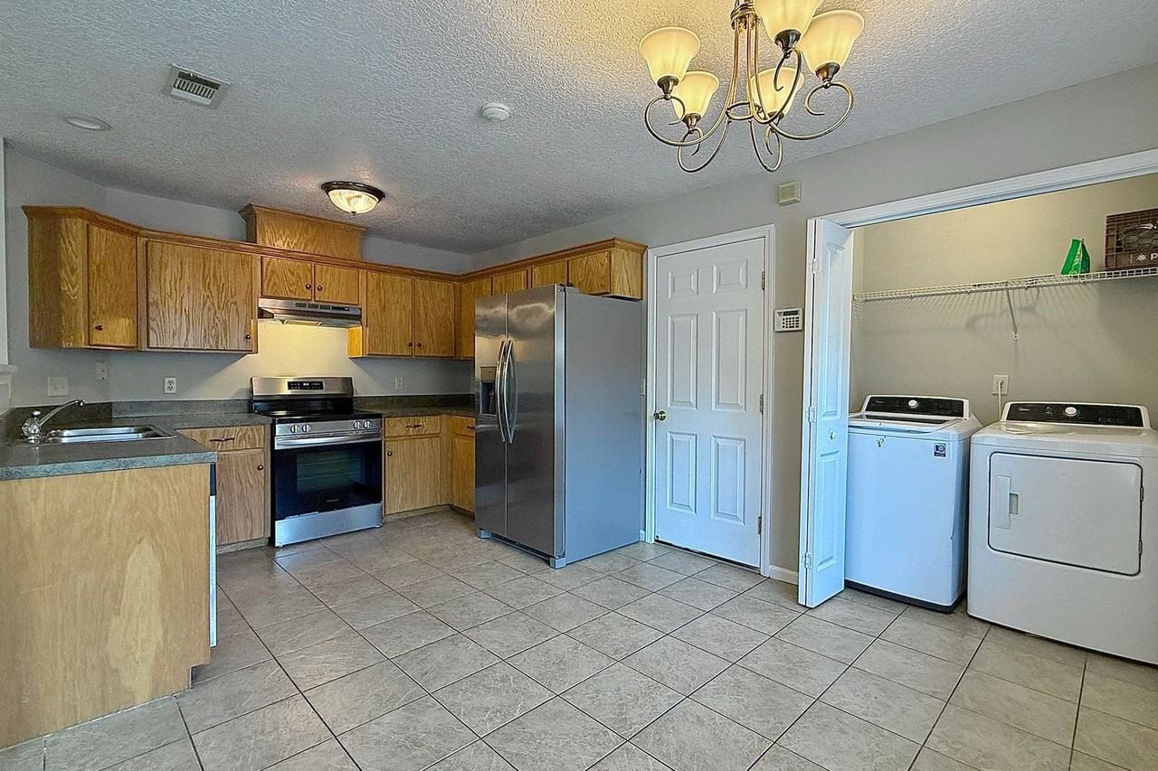 12 Idus Ln - Photo 7 of 35