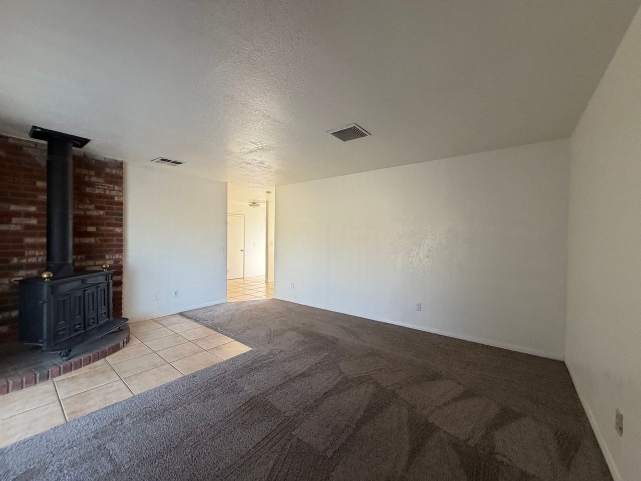 36361 Oleander Pl - Photo 4 of 25