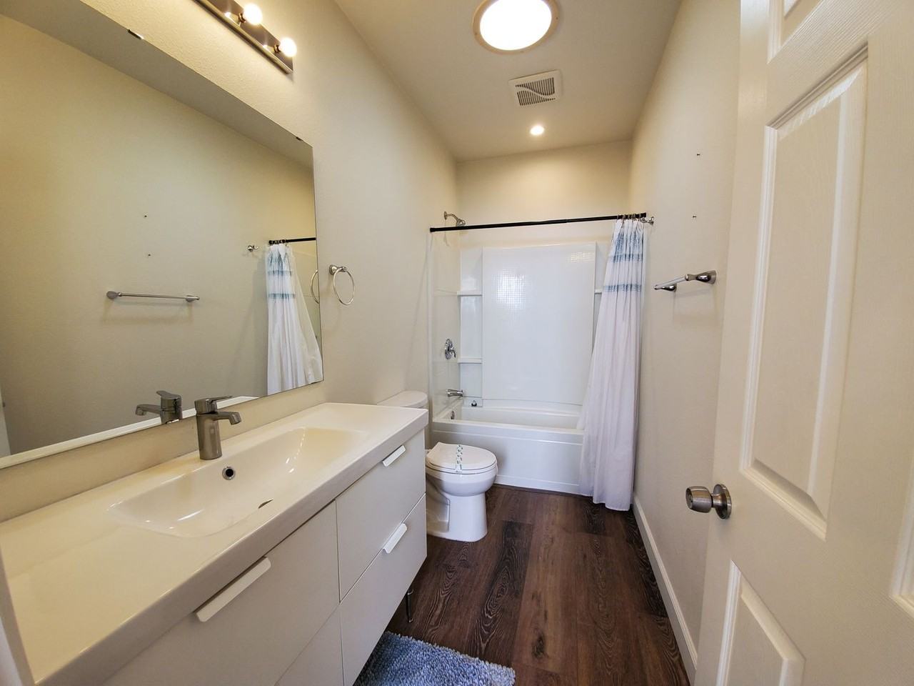 4927 Seascape Dr #2 - Photo 4 of 7
