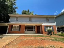 featured image of 2210 S Milledge Ave