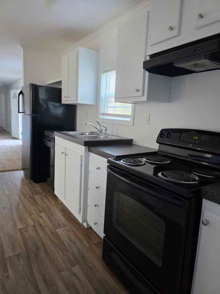 3608 Calloway Dr - Photo 5 of 20