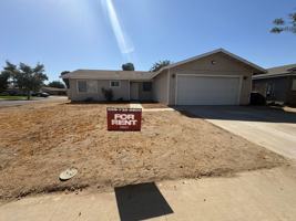 featured image of 1449 E Cerritos Ave