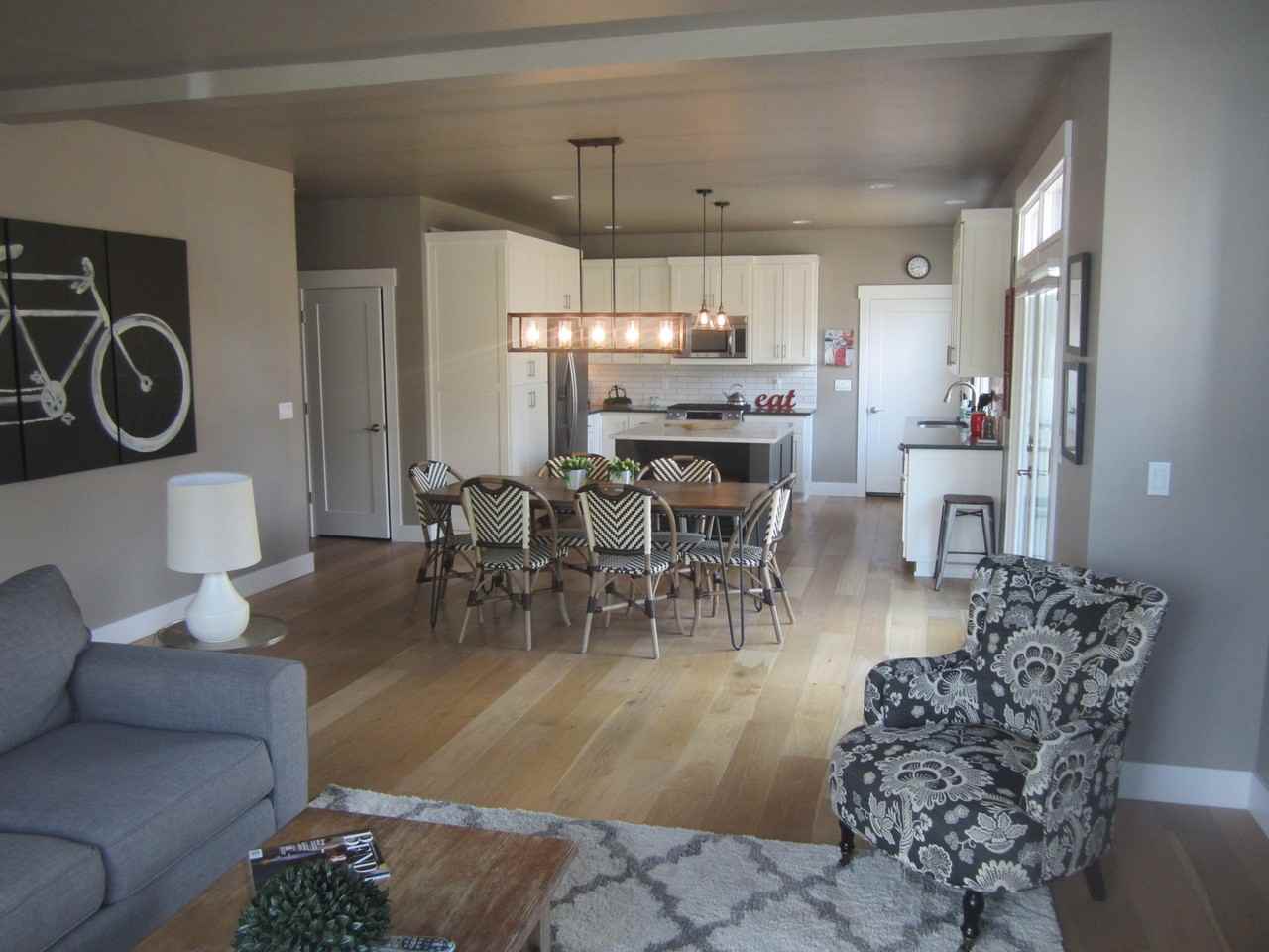2397 Nw Drouillard Ave - Photo 7 of 25