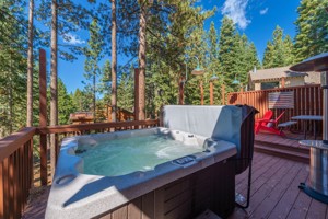featured image of 1075 Bristol Cir