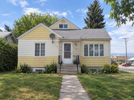 featured image of 1338 9th Ave
