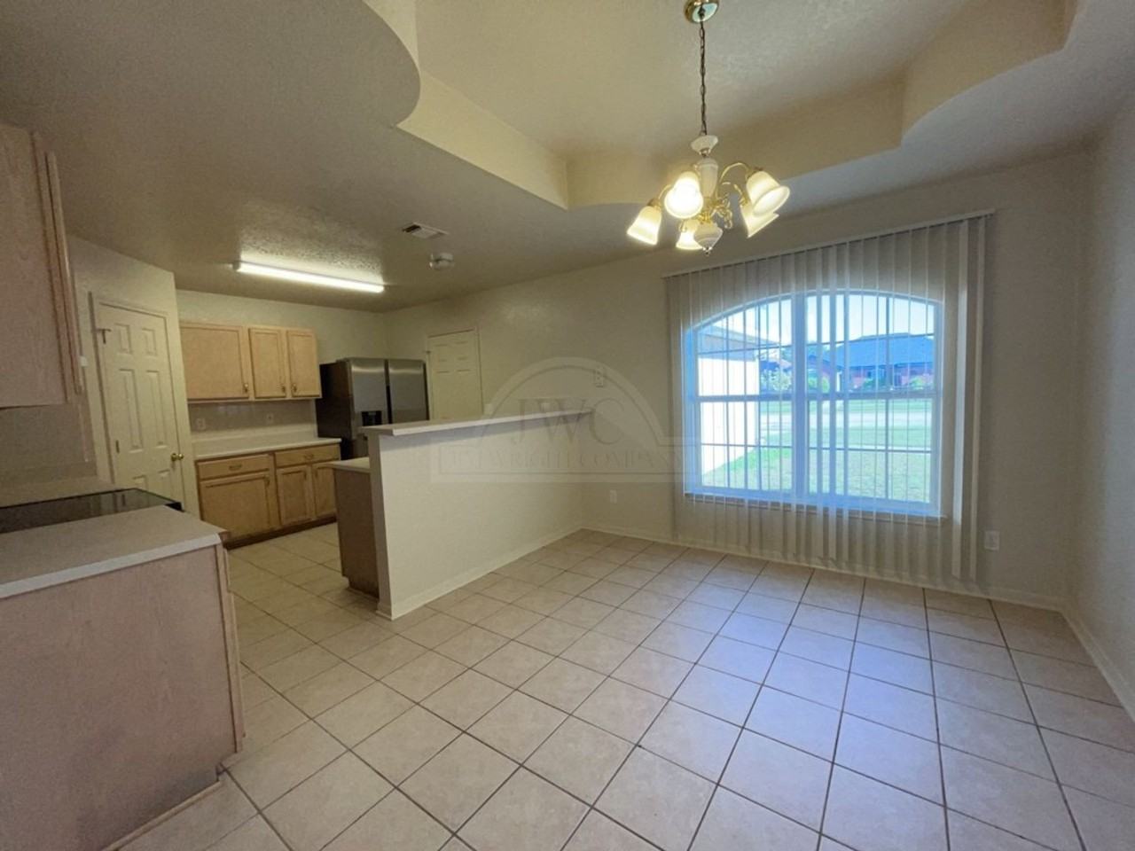 2700 Diaz Dr - Photo 3 of 11
