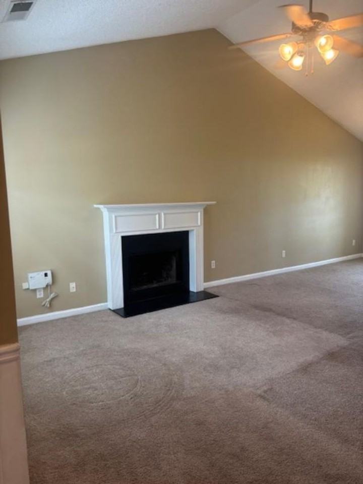 726 Denise Ct - Photo 6 of 22