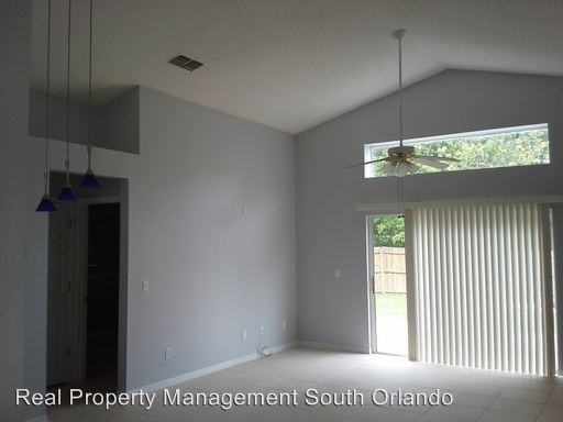 13573 Fordwell Dr - Photo 3 of 8