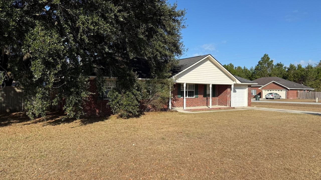 291 Cowart Rd - Photo 3 of 21