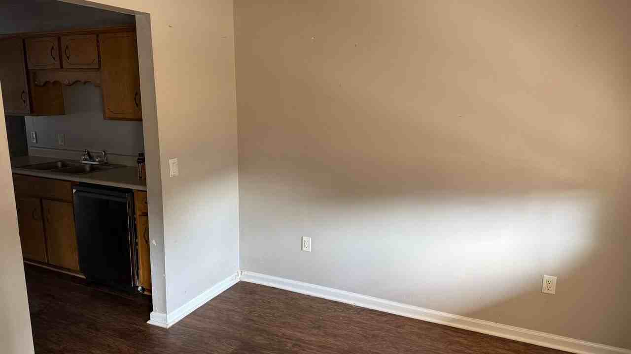 291 Cowart Rd - Photo 4 of 21