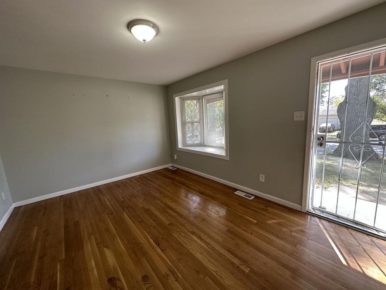 1509 Keelen Dr - Photo 2 of 14