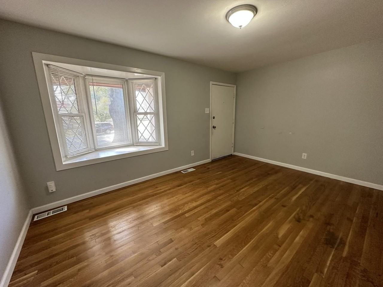 1509 Keelen Dr - Photo 3 of 14