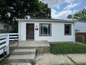 4625 Farrington Ave - Photo 1 of 1