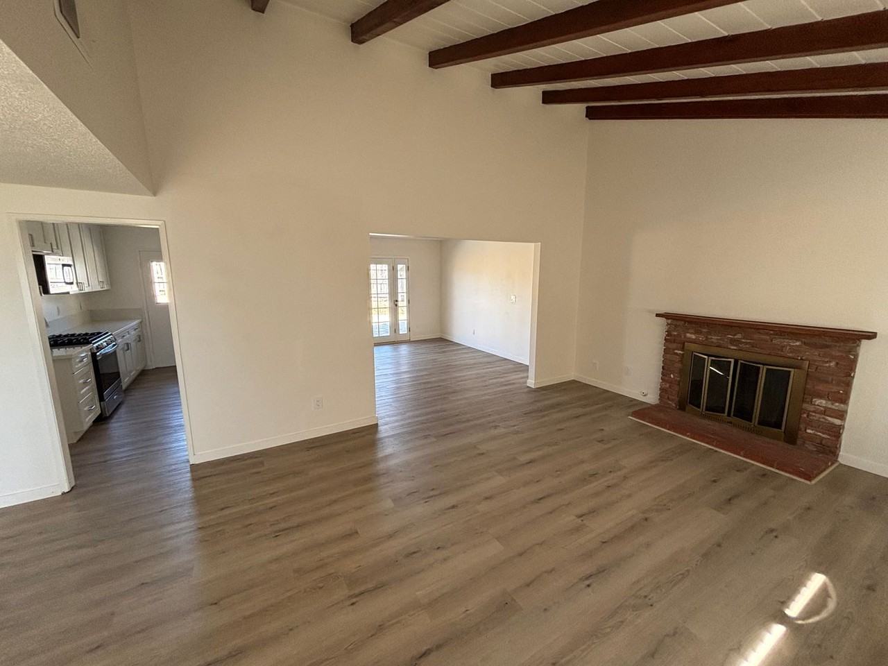4692 Cherry Ave - Photo 3 of 12