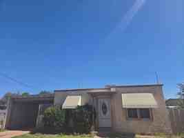 featured image of 1108 S Heath St