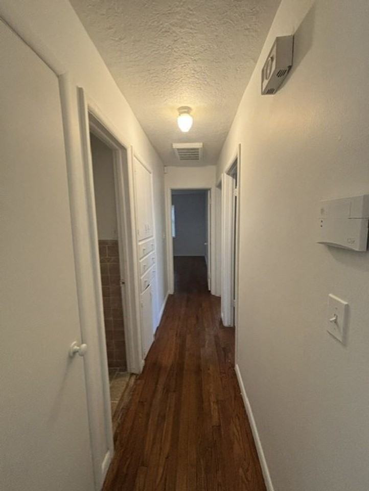 2425 Butler Dr - Photo 6 of 16