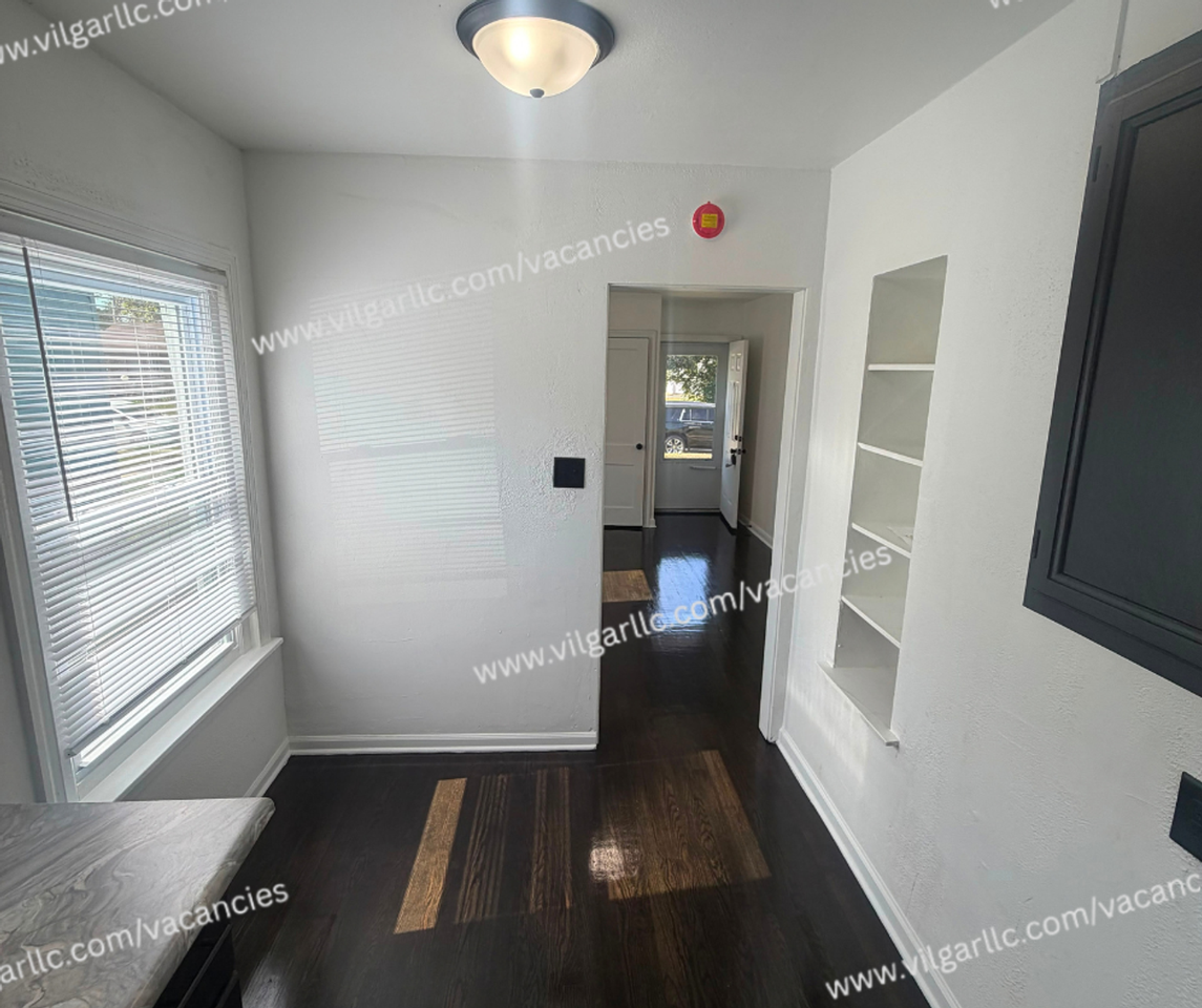 617 Burr St - Photo 7 of 29