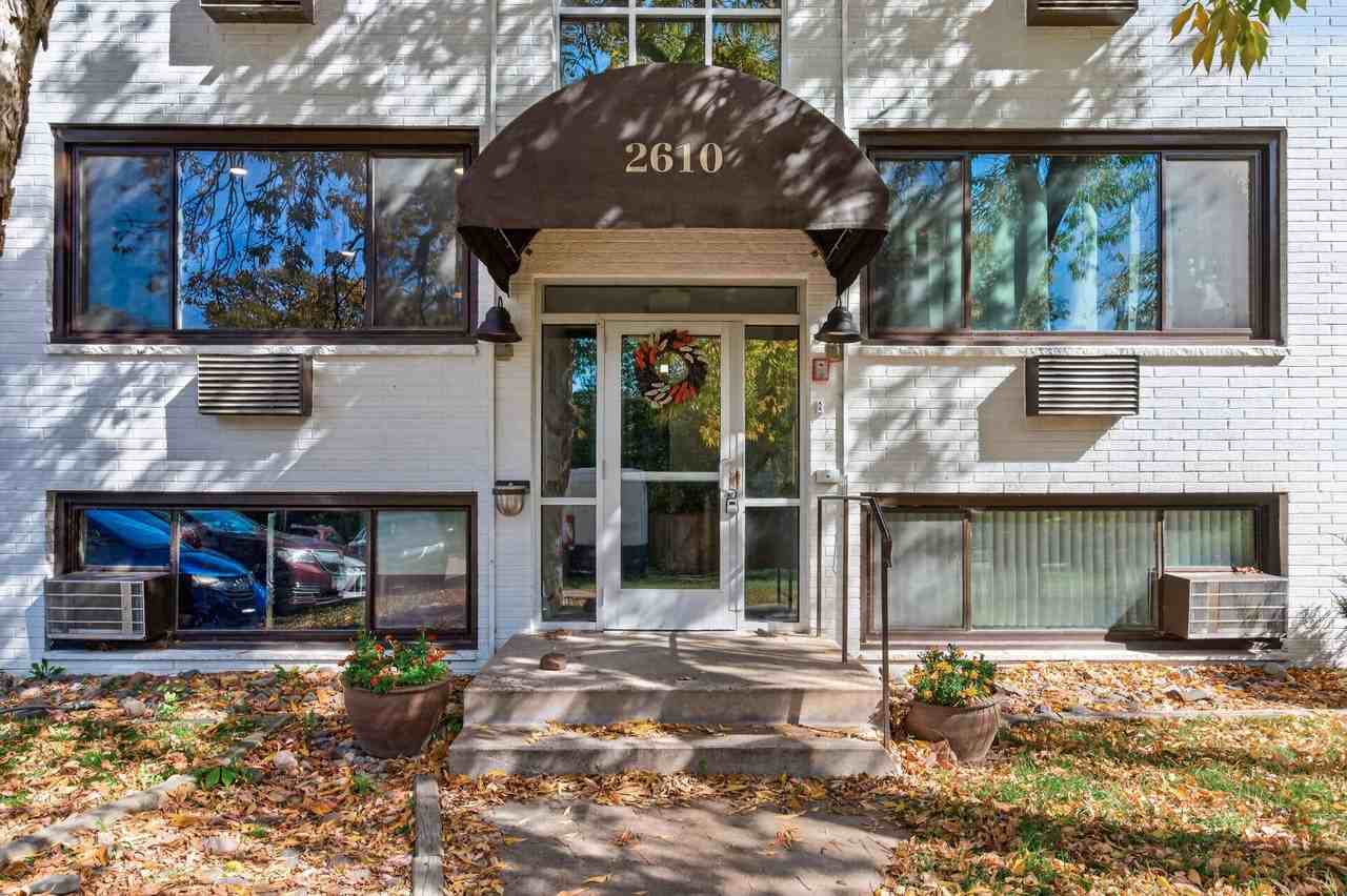 Bruhnding 2610 Snelling Curve - Photo 2 of 7