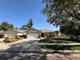 6078 N Hazel Ave - Photo 1 of 1