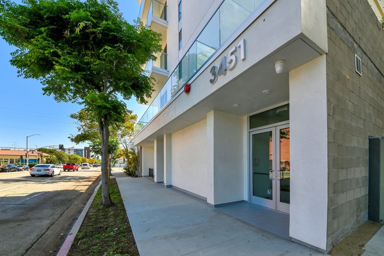 3451 Motor Ave | Palms/Mid - Photo 4 of 33