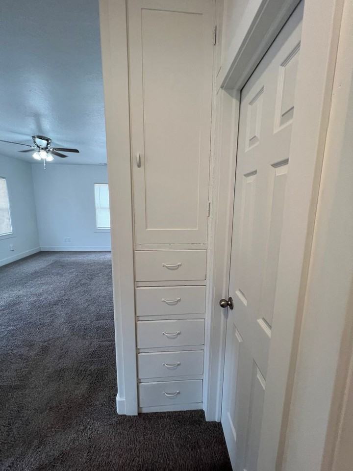 101 N 200 E - Photo 6 of 10
