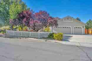 3475 University Green Dr - Photo 1 of 1
