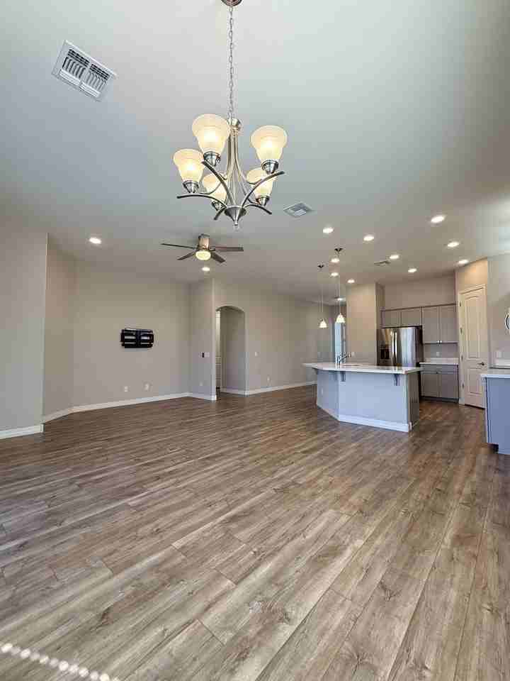 6414 E Marley Ave - Photo 5 of 21