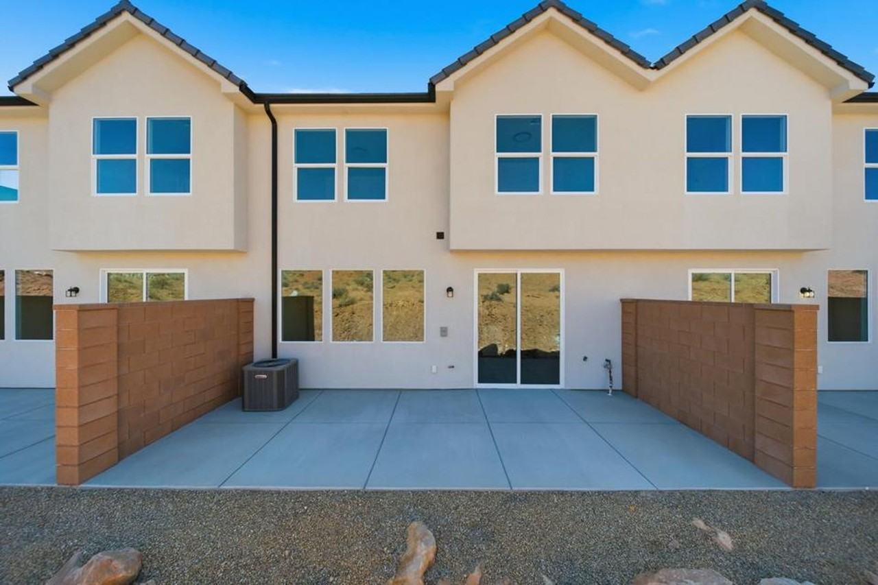 1379 E Egret Dr - Photo 5 of 38