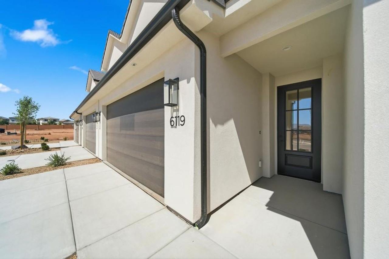 1379 E Egret Dr - Photo 6 of 38