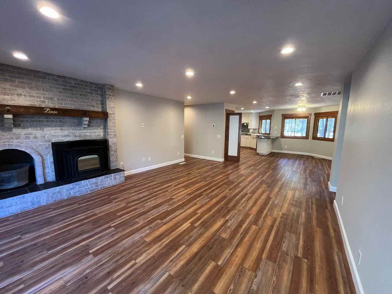 14474 Crossroads Loop - Photo 2 of 33