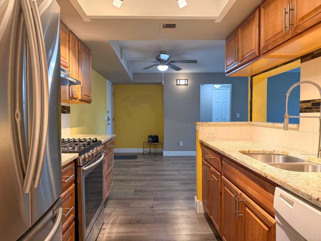 491 S Kalispell Way #305 - Photo 5 of 19