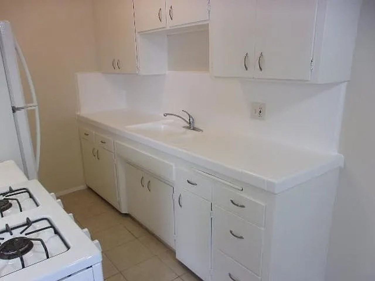 13819 Sherman Way - Photo 3 of 11