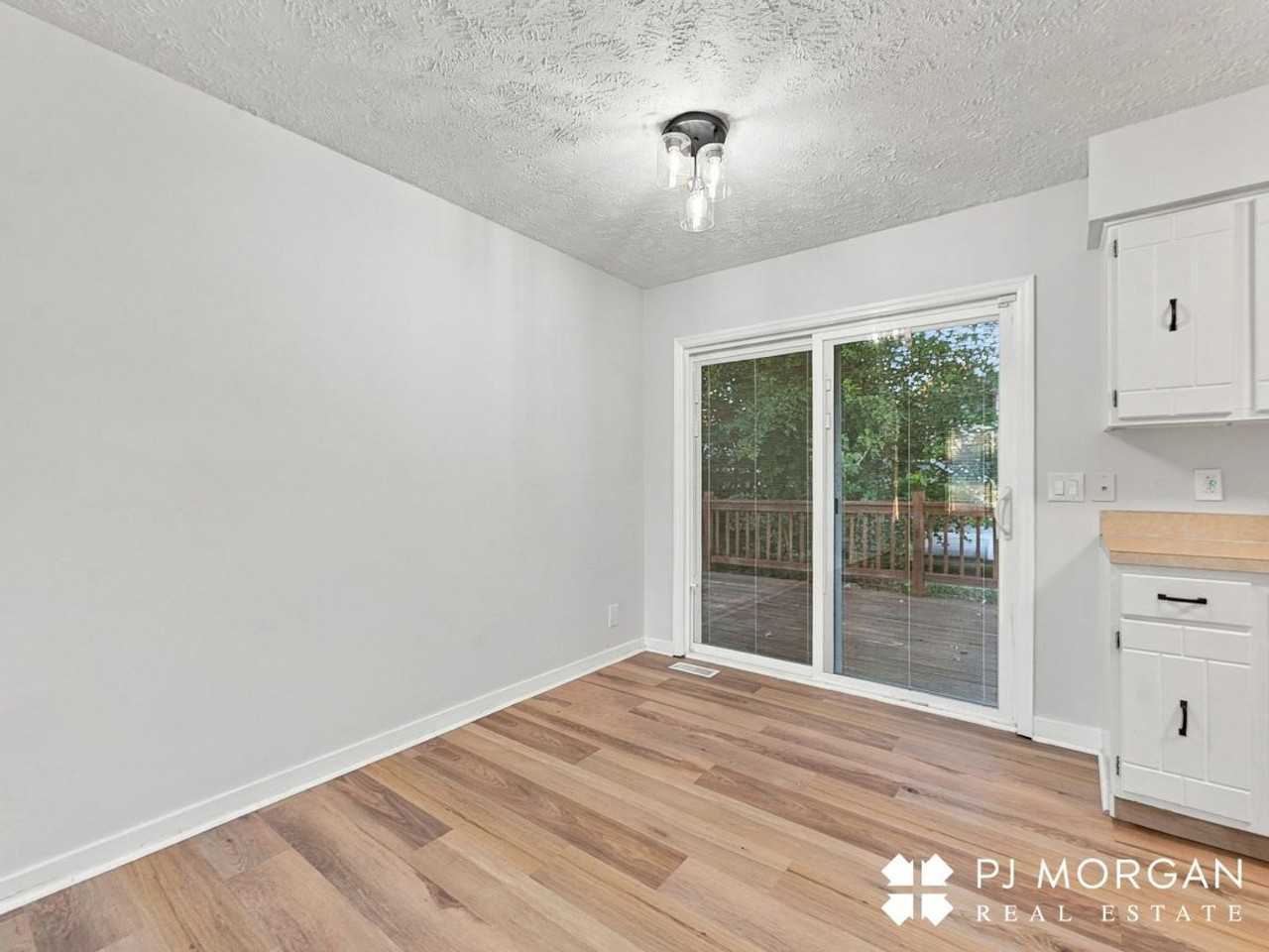 13010 Gertrude St - Photo 7 of 30