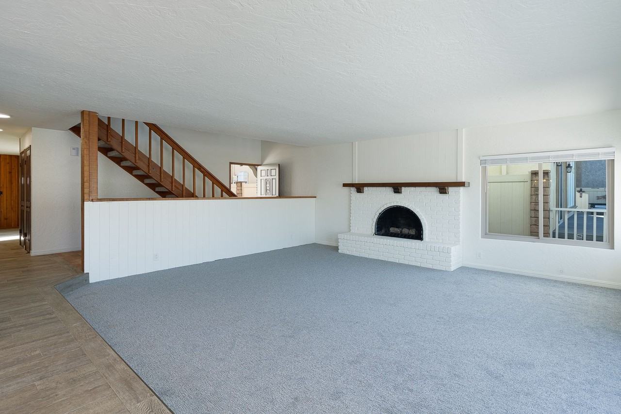 2341 Peninsula Rd - Photo 7 of 47