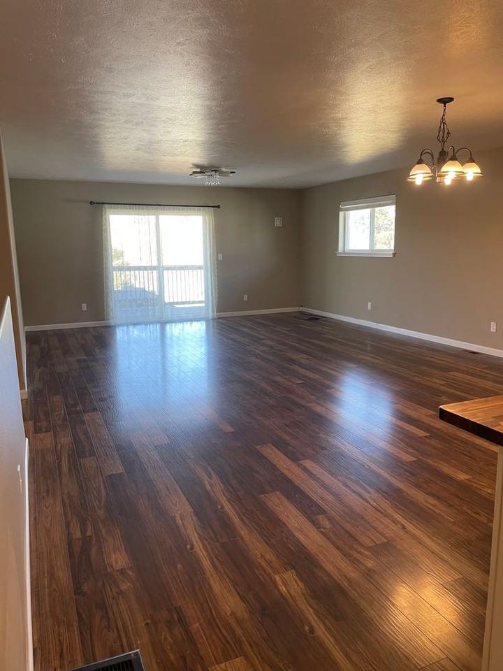 513 513 Harvest Loop Rd - Photo 5 of 15