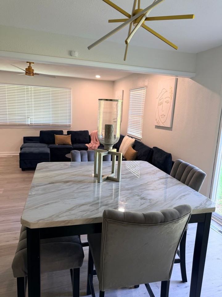 8810 E 58th Ter - Photo 4 of 8