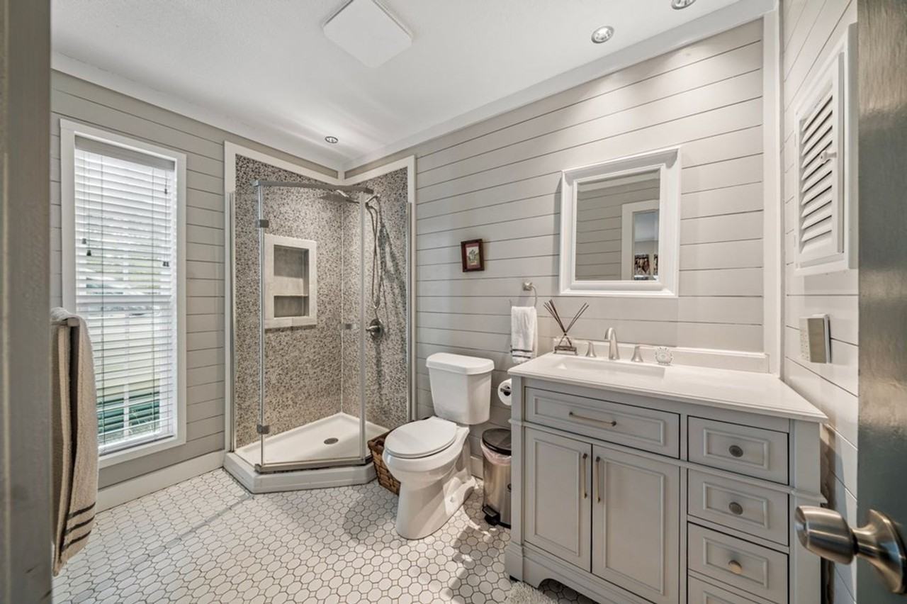 139 Eickenroht Rd - Photo 4 of 17