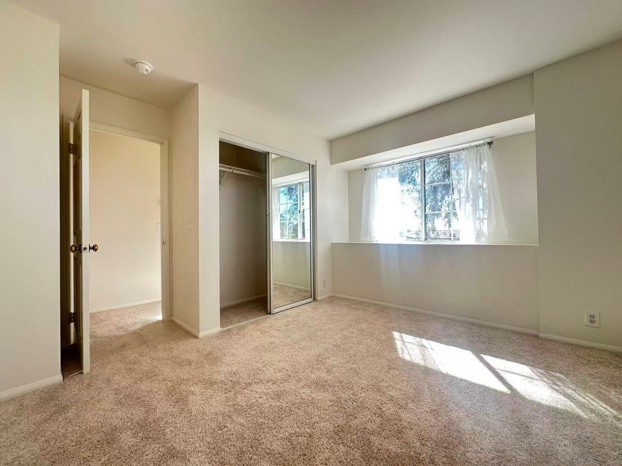 1033 W Duarte Rd #A - Photo 7 of 15