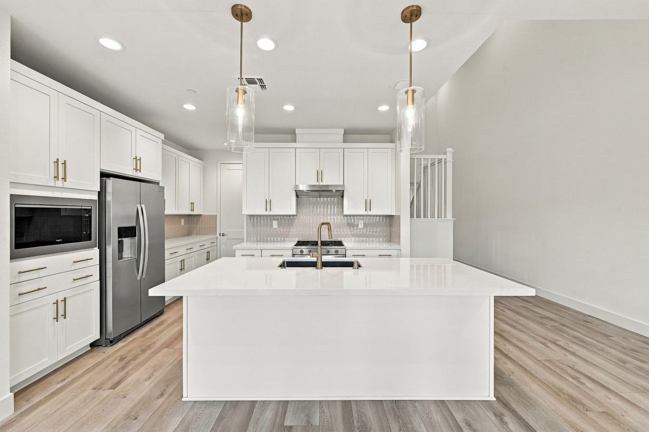 177 177 Gali Way - Photo 7 of 50